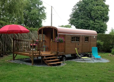 Children’s area. La roulotte du petit bois