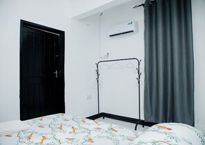 1 bedroom, iron/ironing board, WiFi