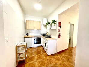 Private kitchen - SandyBeachApartement2 (Vila Baleira)