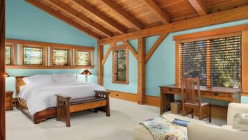 6 bedrooms, iron/ironing board, WiFi, bed sheets