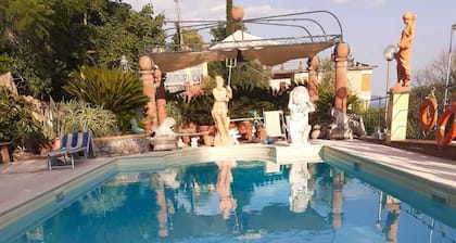 LA PRUA free parking, A/C, WI-FI