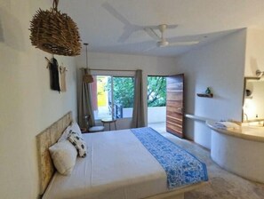 1 室のベッドルーム、WiFi