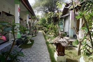 Unclassified image, 3 of 9, button - Pondok Kana and Hostel by Ecommerceloka (Bali)