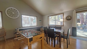 House, 3 Twin Beds (Timber 13) | Game room - Timber 13 (Bend)