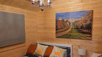 2 bedrooms, travel crib, WiFi, bed sheets