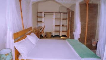 3 makuuhuonetta, silitysrauta/-lauta, Wi-Fi, vuodevaatteet