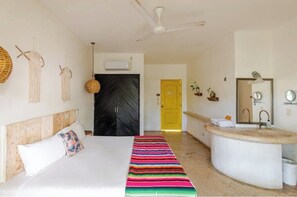 1 chambre, coffres-forts dans les chambres, Wi-Fi, draps fournis