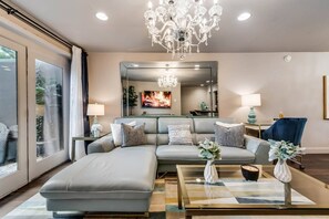 Smart TV, fireplace, offices