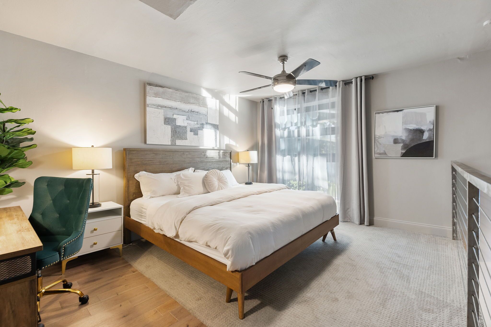 2 bedrooms, iron/ironing board, travel crib, free WiFi