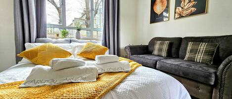 2 dormitorios, tabla de planchar con plancha, wifi y ropa de cama