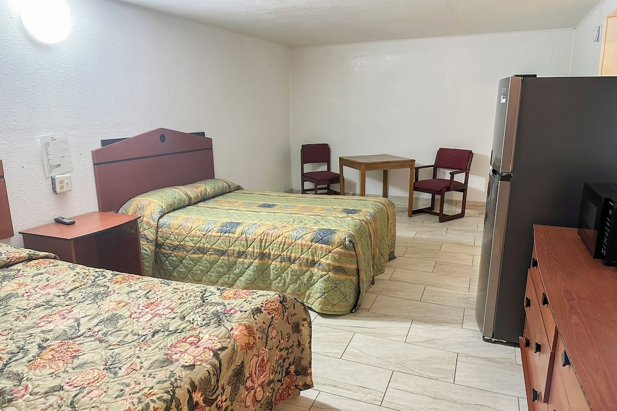 Iron/ironing board (on request), WiFi (free), bed sheets
