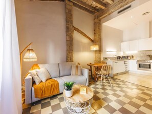 Living area - Calderers La Lleona - Holiday rental in Girona | Bravissimo (Girona)
