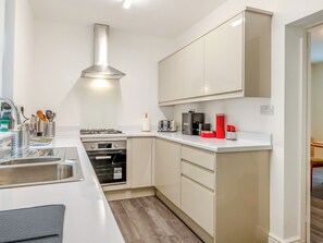 Lave-vaisselle, chaise haute