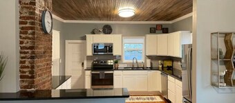 Renovated Bungalow in Downtown Mooresville, NC
