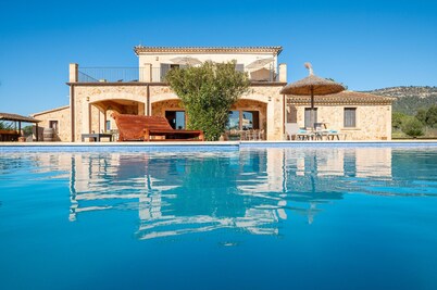 Villa Sol y Vida. Son Sampoli