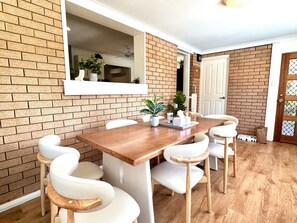 Dining - Festive Coastal Retreat - Private Pool (Nowra)