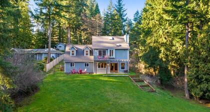 Private Oasis with Hot Tub, Peloton, Ping Pong & Dogs OK