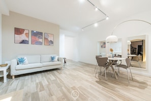 Interior - Sofia House - City Centre (Cagliari)