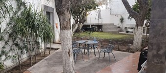 Alojamiento cerca del aeropuerto con alberca