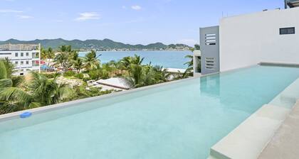 Beacon Hill Hideaway: Luxury Condo in Simpson Bay