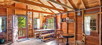 Lakeside Cabin Stay