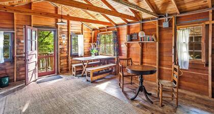 Lakeside Cabin Stay