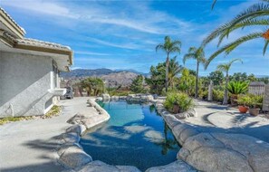 Pool - Mountain View Oasis  AC, Pool, Pet & Family Friendly (Hemet)