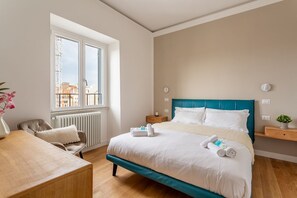 2 chambres, fer et planche à repasser, Wi-Fi, draps fournis