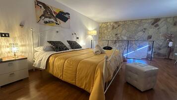 1 camera, ferro/asse da stiro, Wi-Fi, lenzuola