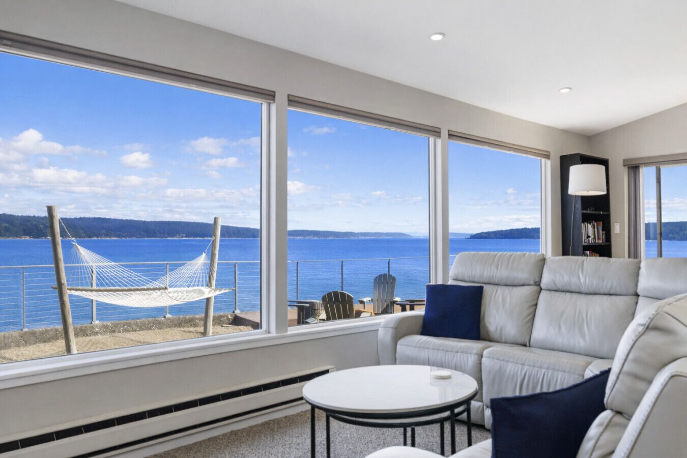 Smart TV, fireplace, video games, DVD player