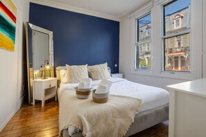 4 soveværelser, skrivebord, strygejern/strygebræt, gratis Wi-Fi