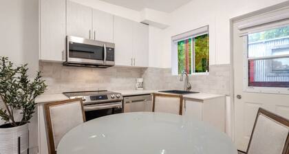Comfortable 3BR Getaway in Central Montreal
