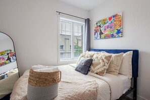 1 bedroom, desk, iron/ironing board, free WiFi
