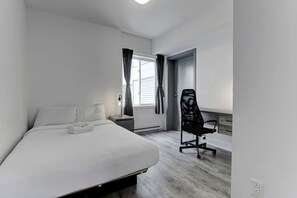 3 多间卧室、办公桌、熨斗/熨衣板、免费 WiFi