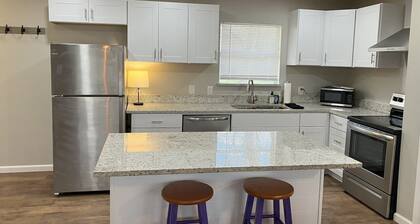 The Purple House | Cozy Near TSU