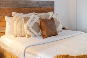 1 Schlafzimmer, Schreibtisch, Bügeleisen/Bügelbrett, kostenloses WLAN