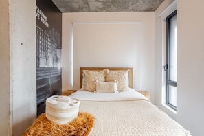 2 bedrooms, desk, iron/ironing board, free WiFi