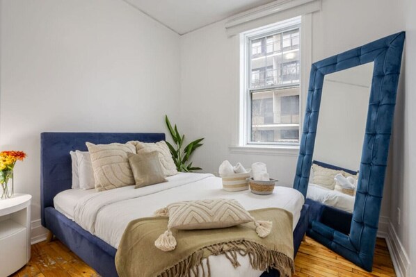 4 bedrooms, desk, iron/ironing board, free WiFi