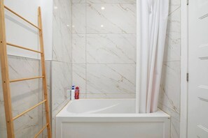 風筒、提供毛巾