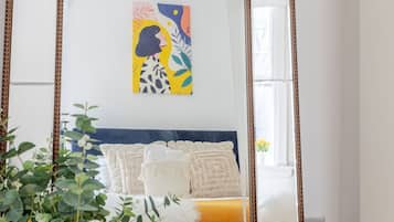 3 chambres, bureau, fer et planche à repasser, accès au Wi-Fi (inclus)