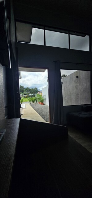 Interior - Kapi Kapi House #1. Relax and feel at home surrounded by the Arenal Volcano. (La Fortuna)