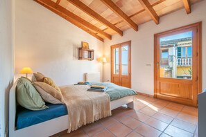 2 chambres, Wi-Fi gratuit, draps fournis