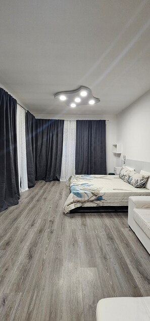 1 bedroom, iron/ironing board, free WiFi, bed sheets