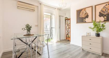 Apartamento 'Marahome' con balcón, Wi-Fi y aire acondicionado