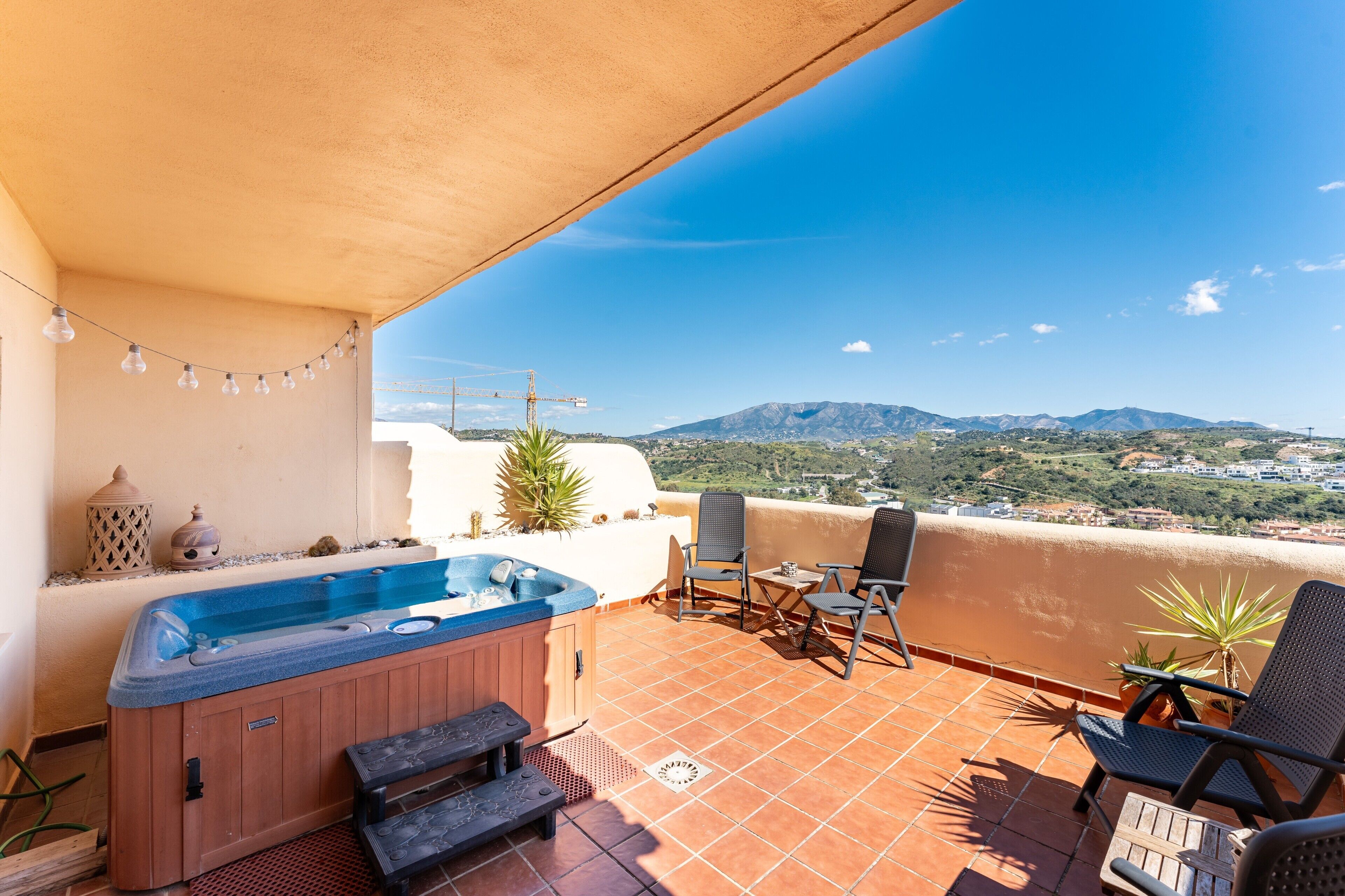 مغطس سبا خارجي