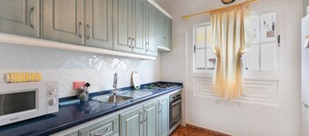 Appartement 'Arenas De Sal' met privé terras