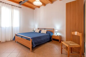 2 habitaciones, wifi gratis y ropa de cama 