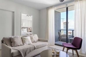 Smart TV - 3209 - Apt with Pool, Gym, Co-working and Spa, in the Heart of Miami Downtown (Miami)