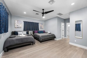 5 chambres, fer et planche à repasser, accès au Wi-Fi (inclus)