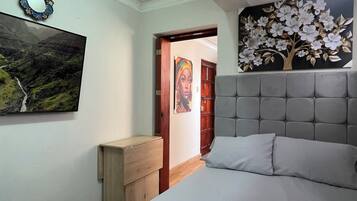 2 bedrooms, WiFi, bed sheets